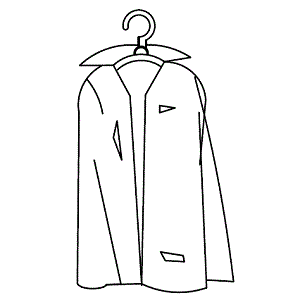 Roupa feminina (casaco) no cabide.